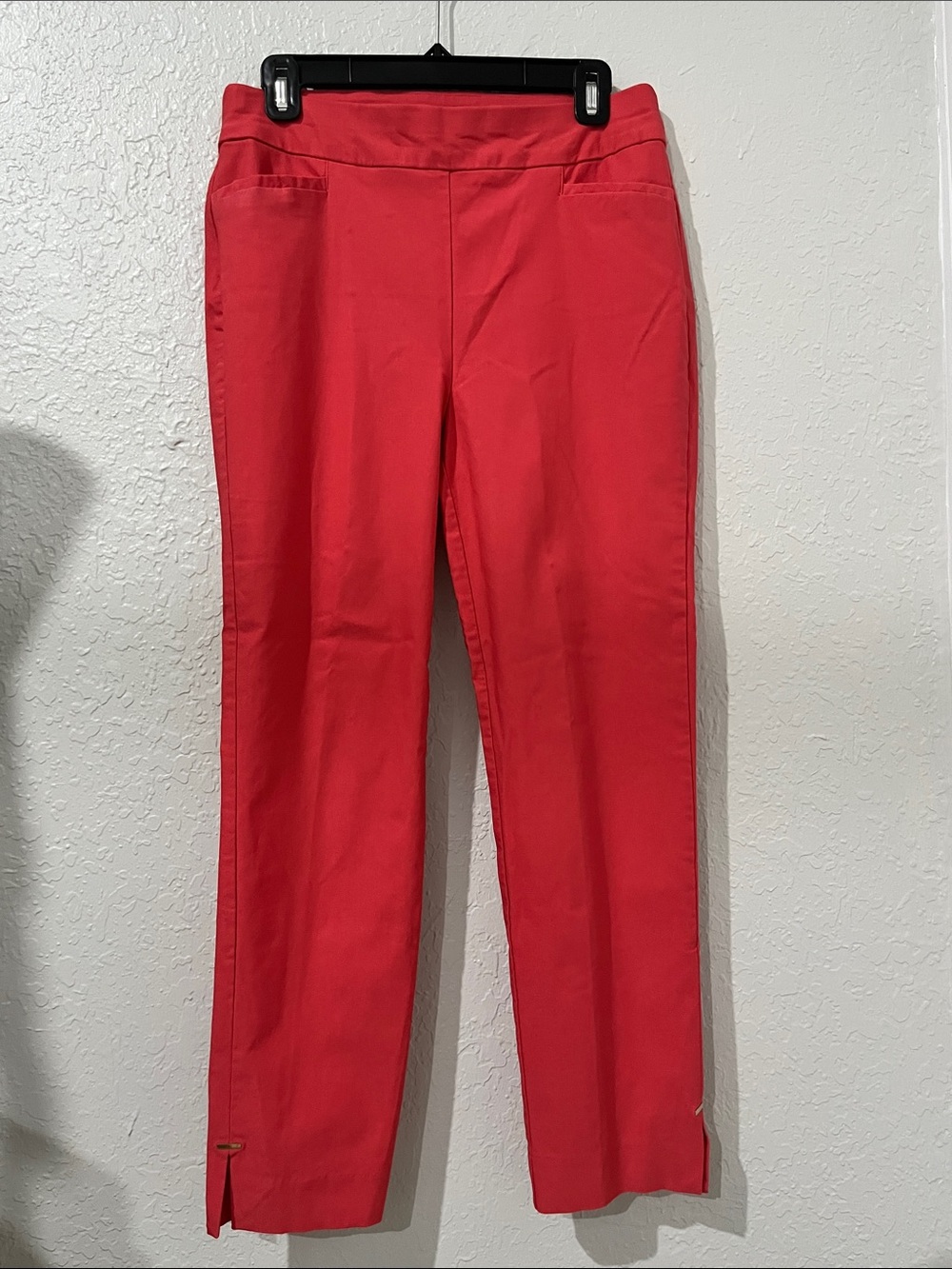 Chico's Cropped Straight-Leg Pull-On Pants in Coral Pink